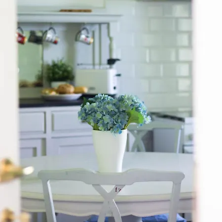 Rosa By Portofinohomes *